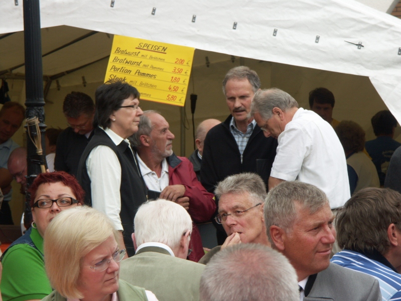 07.06.2009: Chor beim Maifest in Zwingenberg